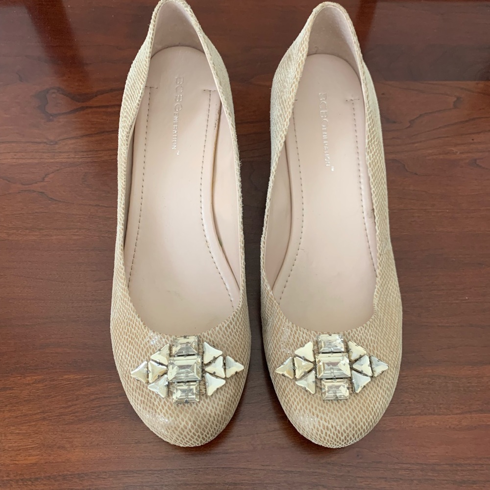 BCBG Generation Wedge